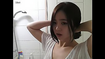 Sexy Teen Pleasures Herself In The Restroom