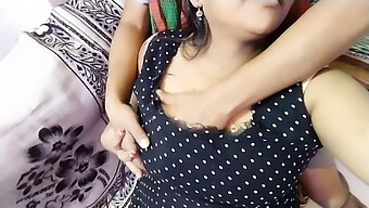 Indian (Desi) Housemaid Gives A Hot Massage To Her Boss