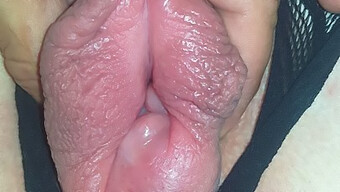 German Teen'S Big Clit Gets Fingered And Moans In Homemade Video