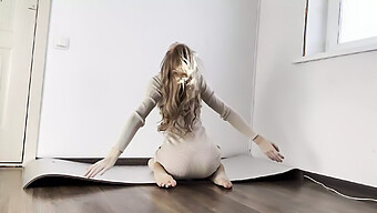 Beautiful Teen Displays Her Amazing Yoga Skills In Softcore Video