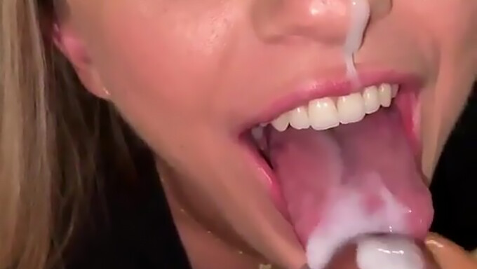 Sexe Oral En Pov Avec Une Adolescente Amateur Excitée