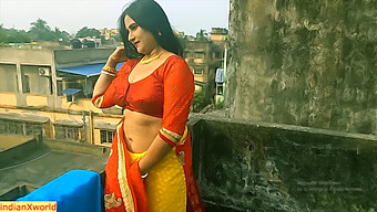 La Chaude Bhabhi Devient Humide Et Sauvage Dans Cette Vidéo De Sexe De Série Web Indienne