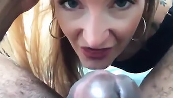 Homem Tatuado Britânico Desfruta De Um Encontro Pov Com Um Grande Pau Preto.