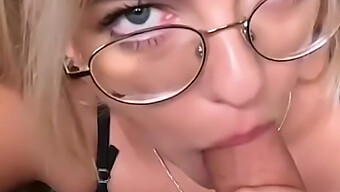 Sesso Hardcore Intenso Con Una Ragazza Tedesca Nerd In Pov