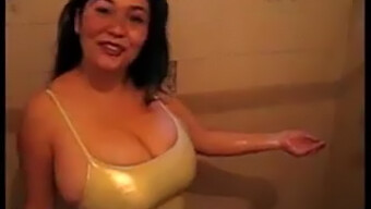 Dulcea'S Tantalizing Show: West Coast Latina With Small Boobs