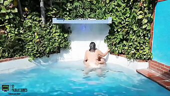 Colombian Milf With Big Ass Gets Fucked In The Pool