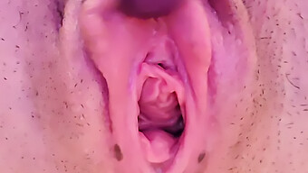 Teen'S Creamy Pussy Gets Filled With Vibrator Cum