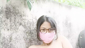 Gadis Desa Mencari Kontol Besar Dalam Video Amatir