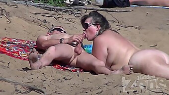 Amateur Gay Sucks On A Nudeist Beach