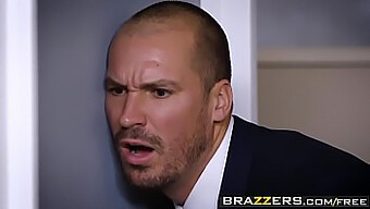 Lennox Et Sean Prennent Deux Bites Dans Cette Scène De Brazzers